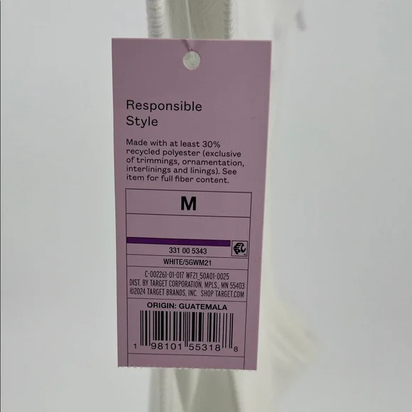 Wild Fable White Crop Tank Top with Football Patch Women’s Medium - Picture 4 of 4